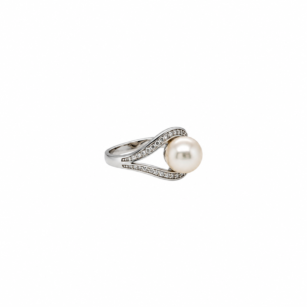 Pearl and  0.20 Ctw Lab Grown Diamond Ring in 925 Platinum Plated