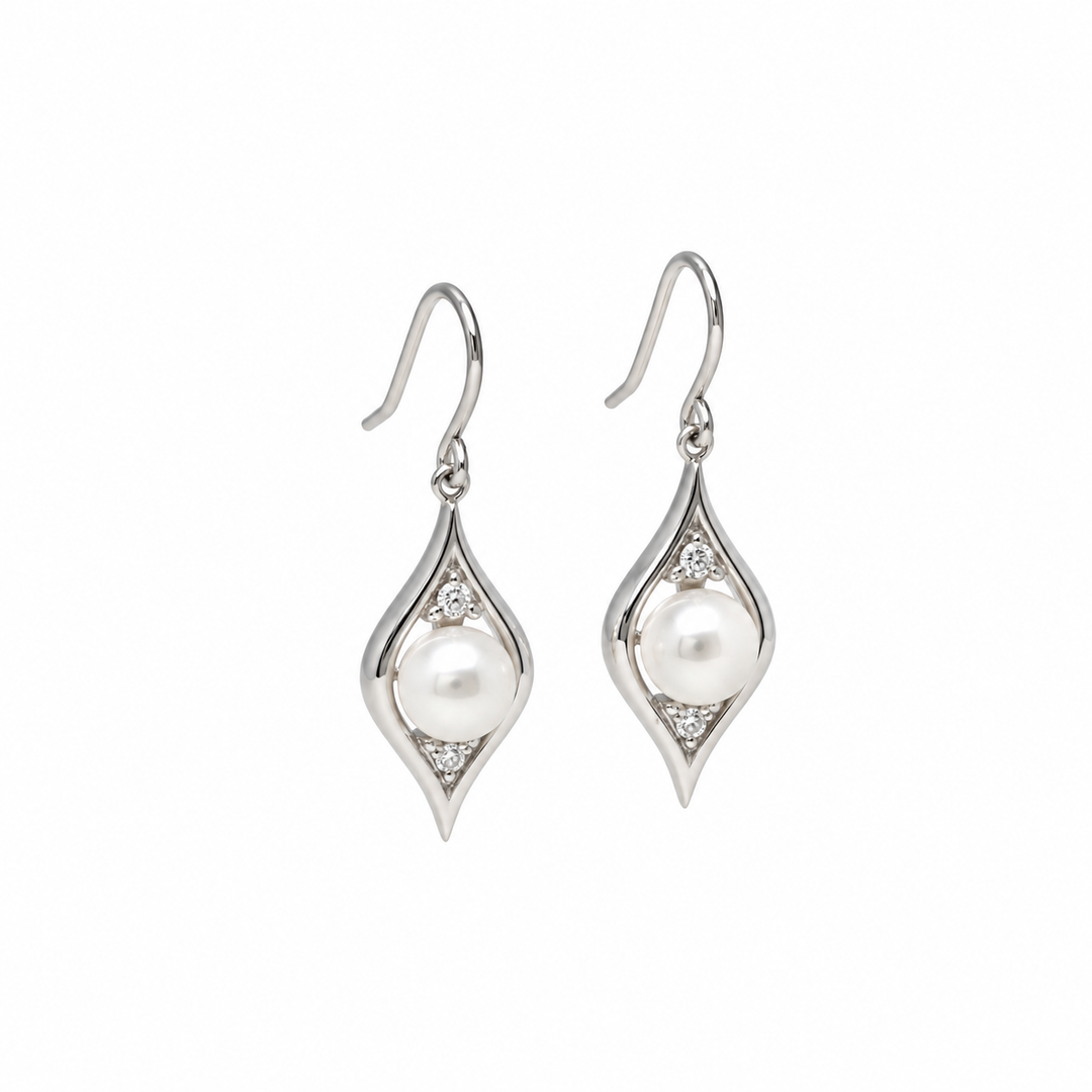 Pearl and  0.18 Ctw Lab Grown Diamond Earring in 925 Platinum Plated