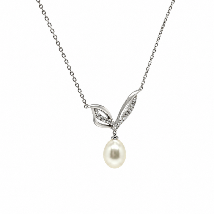 Pearl and  0.17 Ctw Lab Grown Diamond Necklace in 925 Platinum Plated