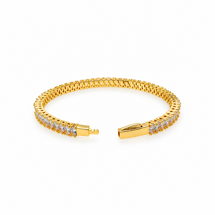 9.25 Ctw White Zircon Flex Bangle in Brass Yellow Gold