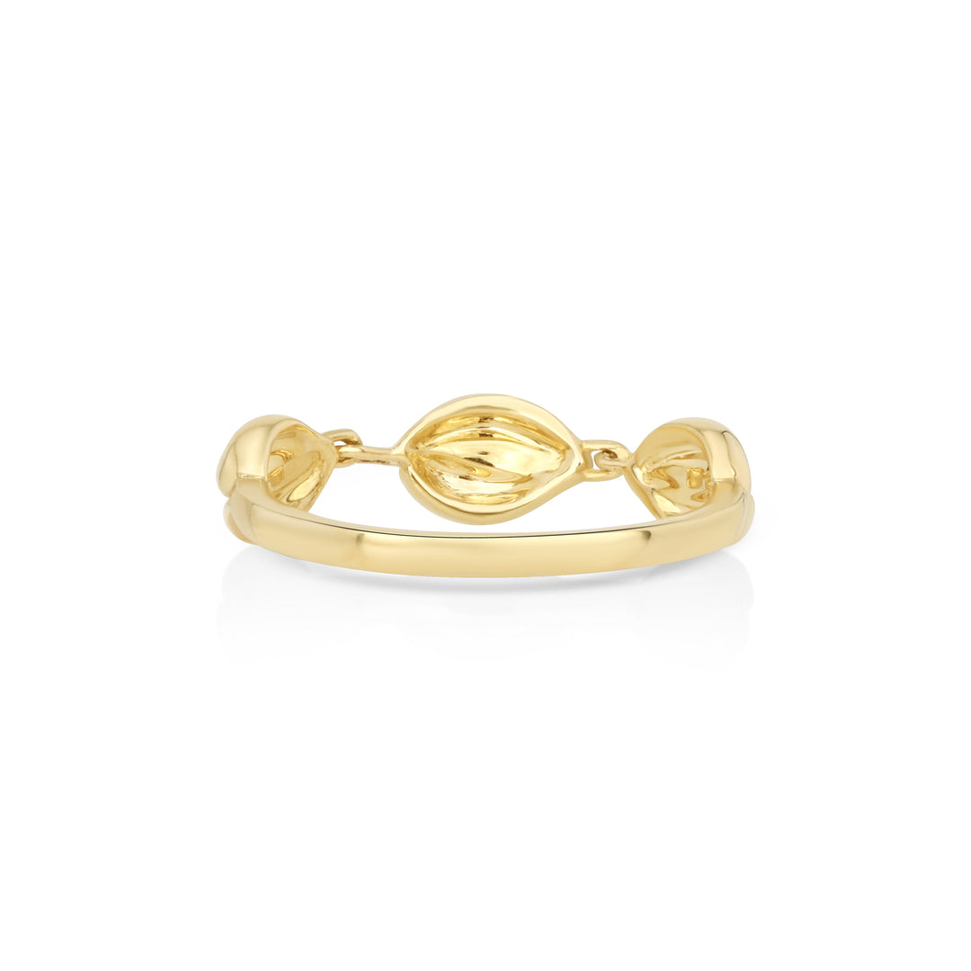 Shell Ring in 14K Yellow Gold
