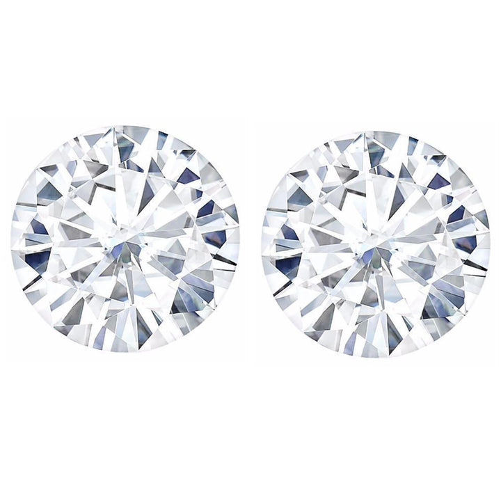 The Gemfly's VVS1 Clarity and DEF Color Round Cut Loose Moissanite Gemstone