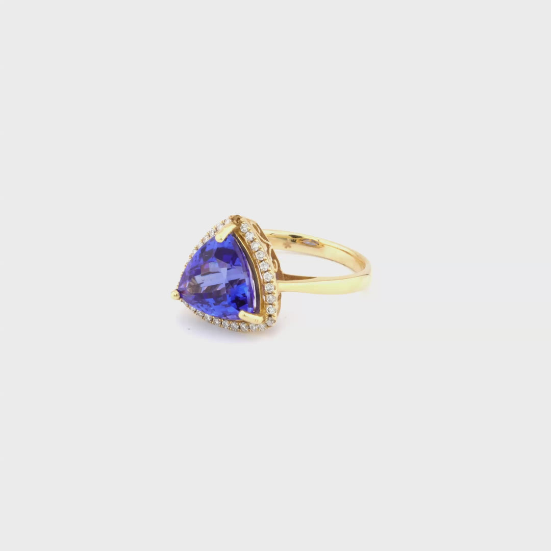 5.1 Cts Tanzanite and White Diamond Ring in 14K Yellow Gold
