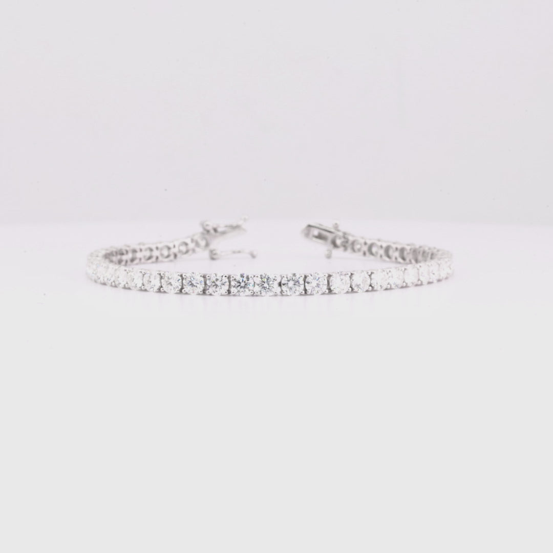 Lab-Grown Diamond Tennis Bracelet in 14K White Gold