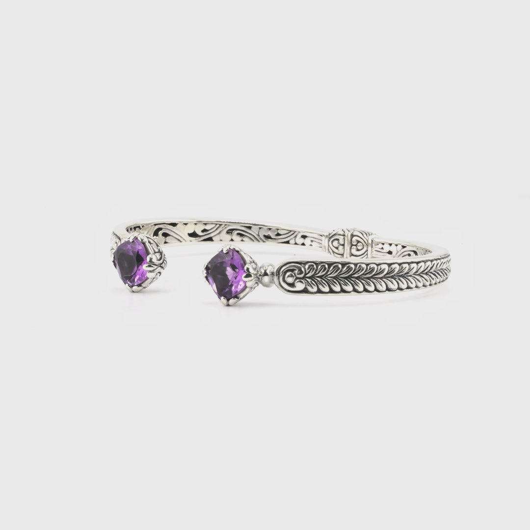 2.00 Cts Amethyst Cuff Bracelet in Oxidized 925 Silver