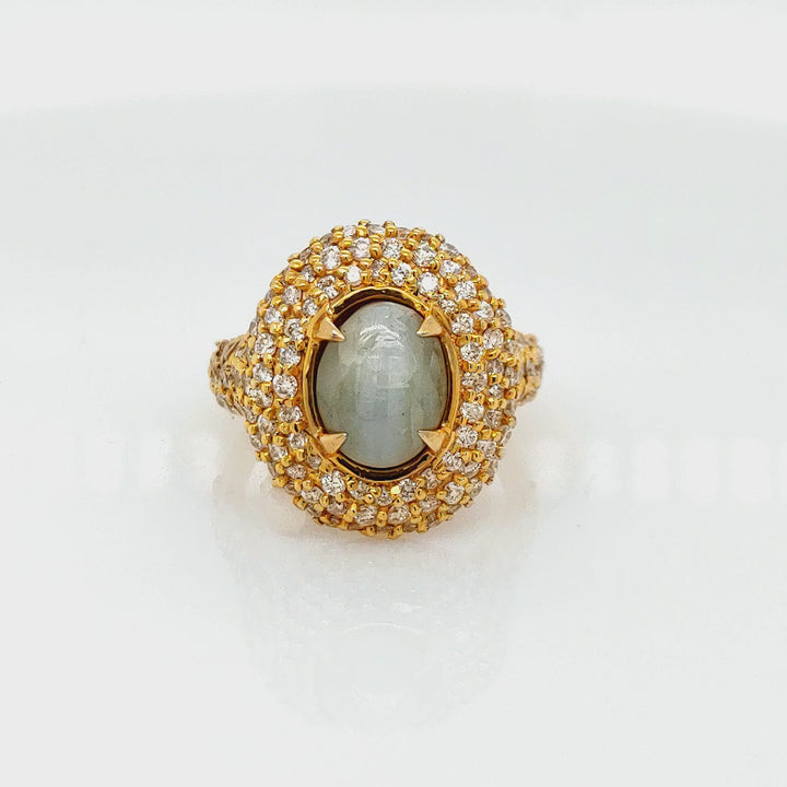5.63 Cts Chrysoberyl and White Diamond Ring in 14K Yellow Gold