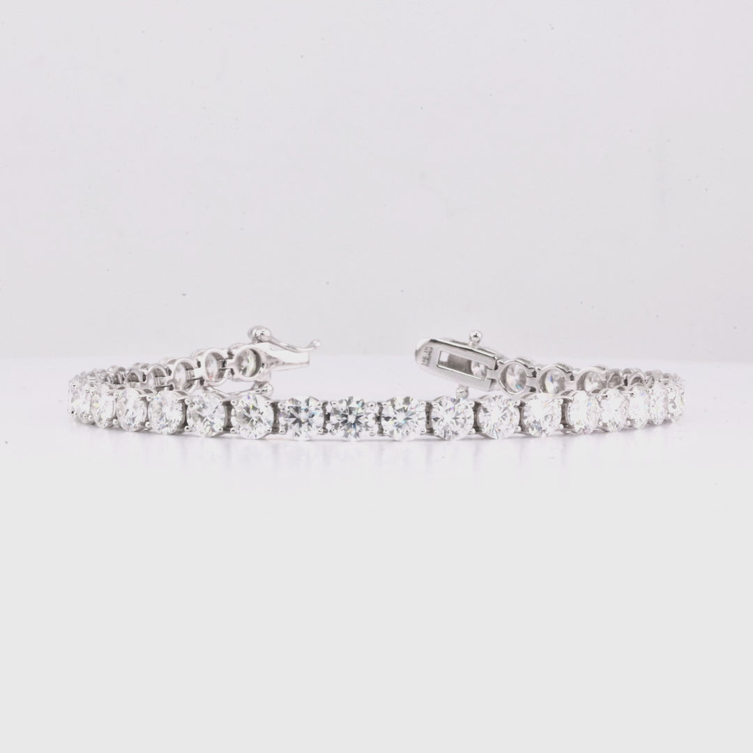 Lab-Grown Diamond Tennis Bracelet in 14K White Gold