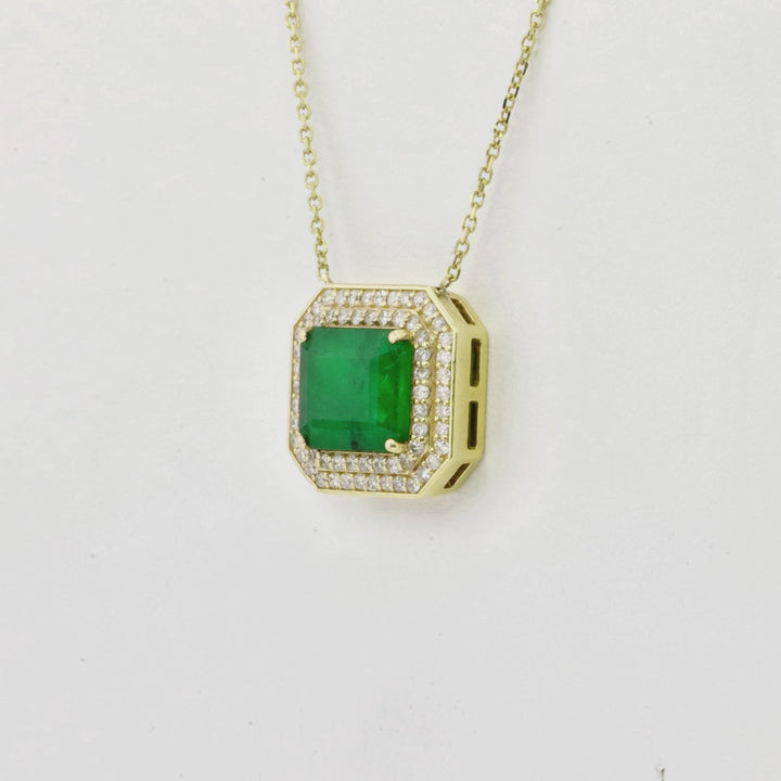 4.7 Cts Emerald and White Diamond Pendant in 14K Yellow Gold