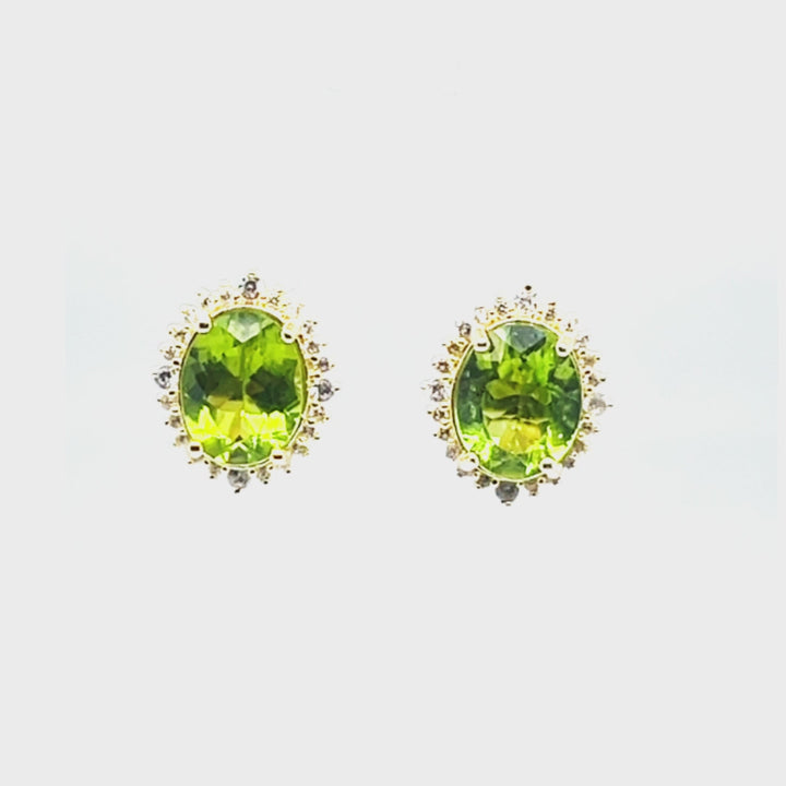 4.83 Cts Peridot and White Zircon Stud Earring in 925 Sterling Silver