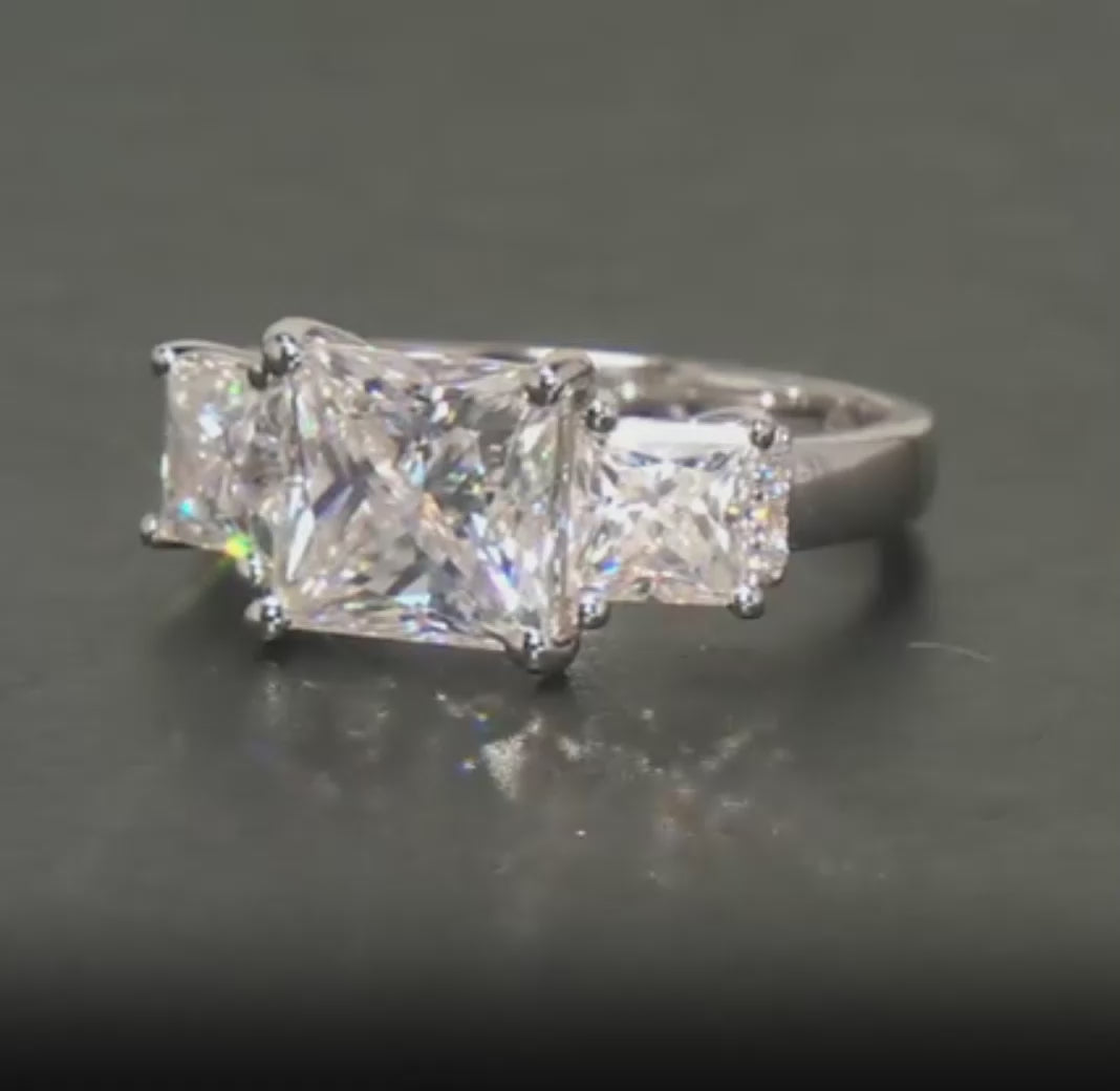 4.60 DEW Moissanite Ring in 925 Platinum Plated