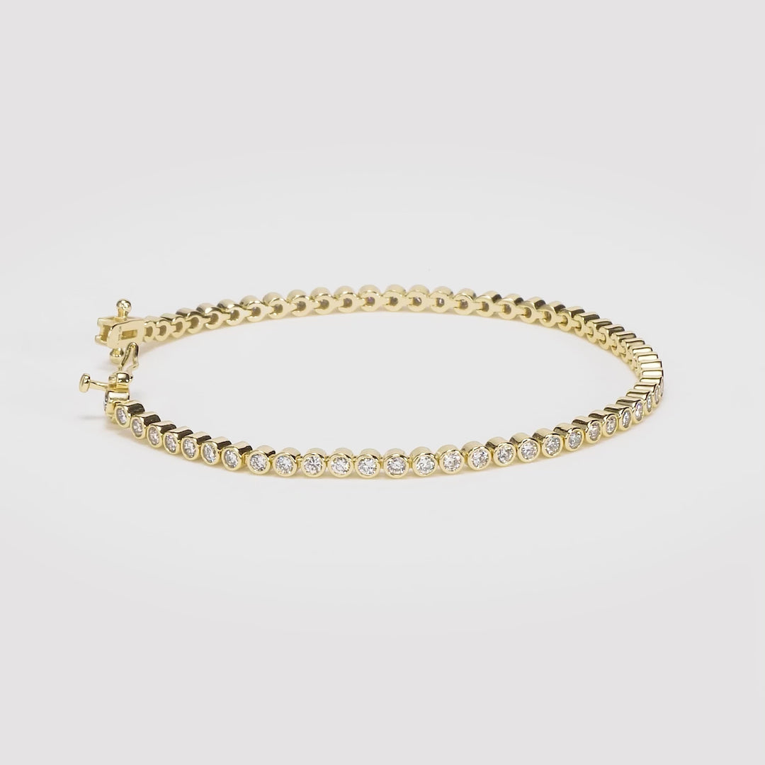 2.36 Cts Lab Grown Diamond Tennis Bracelet in 925 Yellow Gold Plated