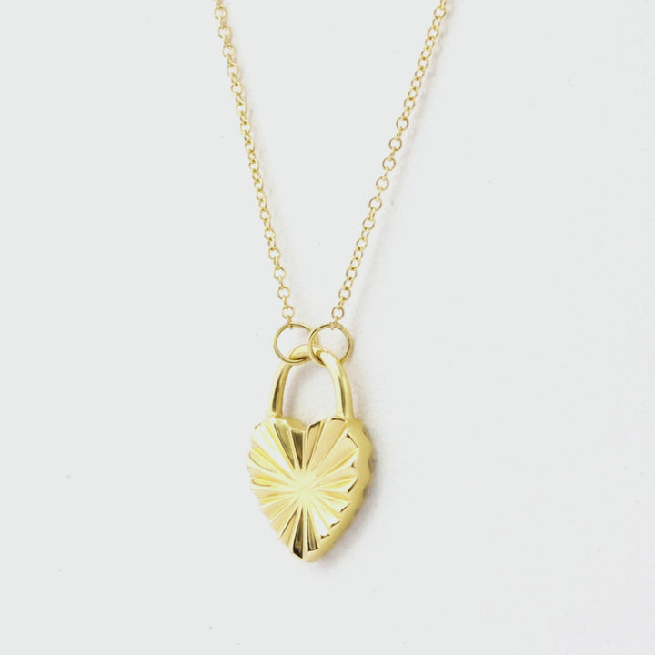 Heart Necklace in 14K Yellow Gold