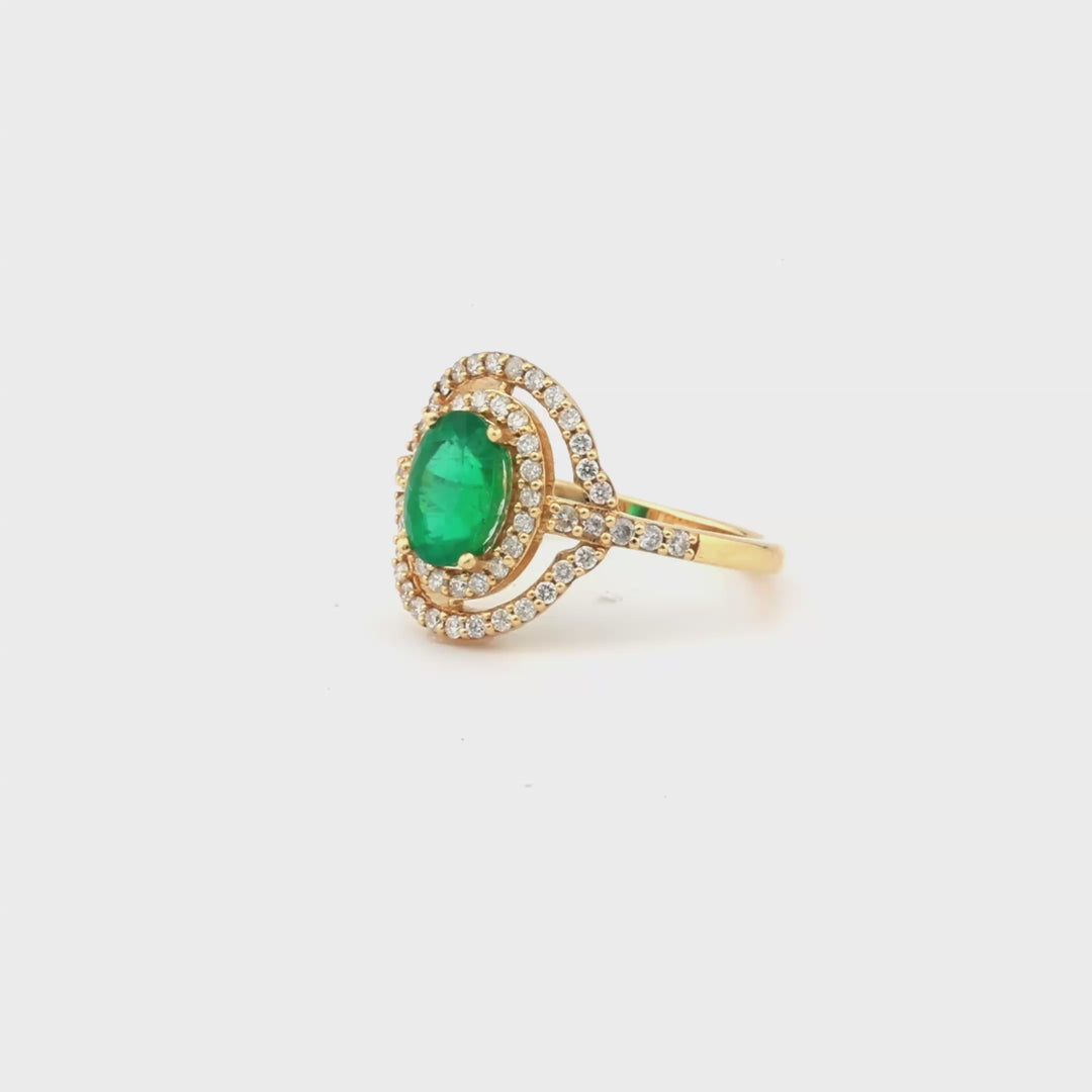 1.14 Cts Emerald and White Diamond Ring in 14K Yellow Gold