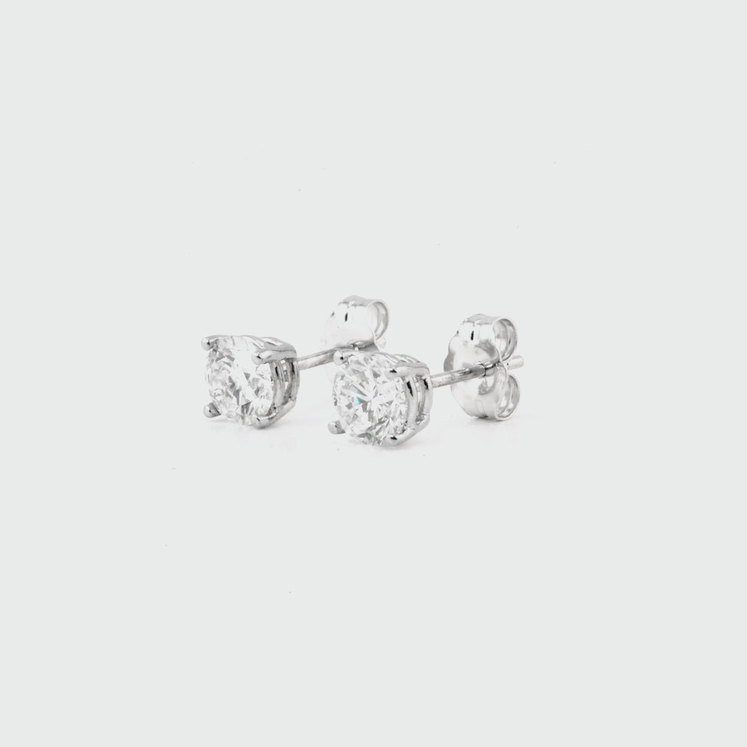 Lab Grown White Diamond Earring in 14K White Gold